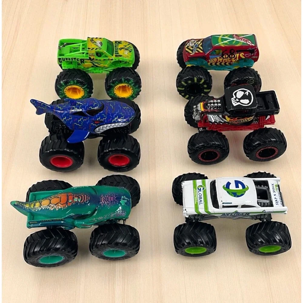 Hot Wheels Monster Jam 1:64 Trucks Lot of 6 Gunkster Slap N Stick Bone Shaker